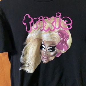 Black trixie shirt